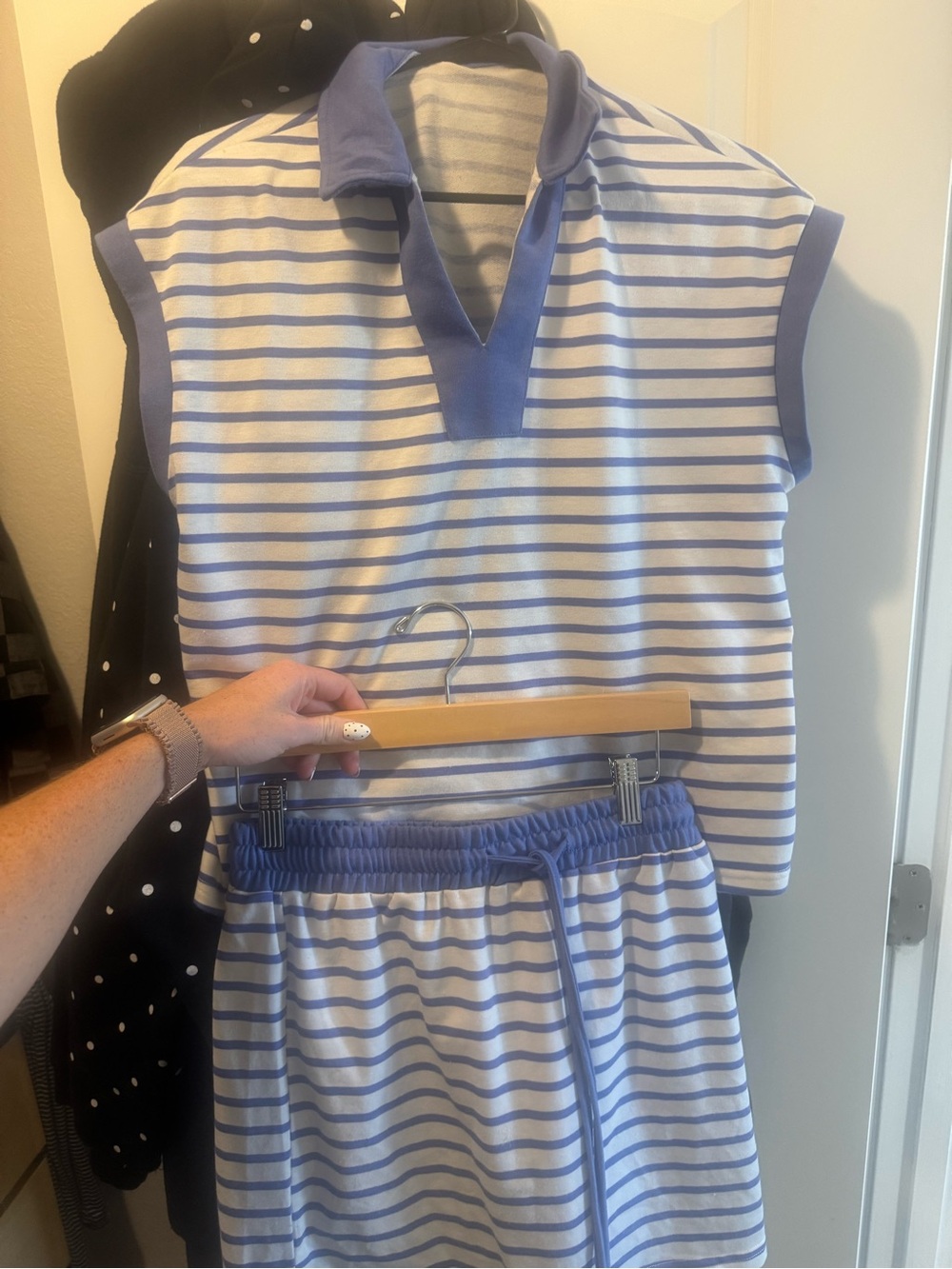 Amazon Women's Blue and White Striped Skirt Set